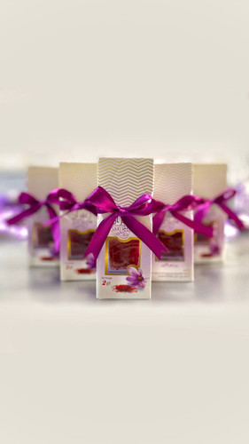 خرید آنلاین زعفران نگین صادراتی کریستالی آذین | زافارونه فروشگاه تخصصی زعفران صادراتی