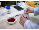 آزمایشگاه تخصصی و کنترل کیفی زعفران - زافارونه فروشگاه تخصصی زعفران صادراتی